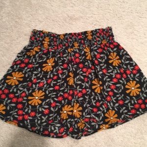 floral flowy shorts